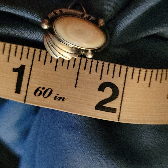 Beautiful Vintage Pink MOP Sterling Silver Navajo Ring - Picture 5 of 6